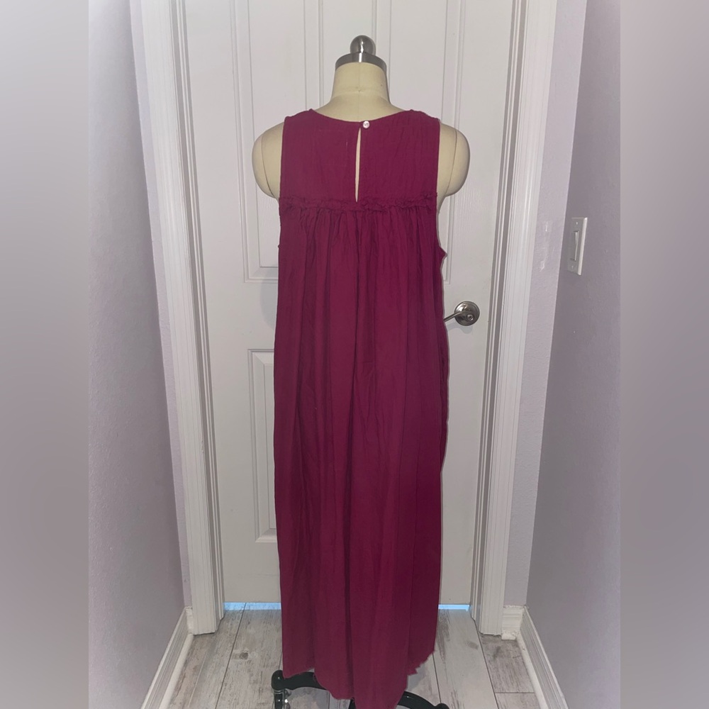 Auntie Oti “Lipstick” Red Sleeveless Dress - Picture 2 of 4